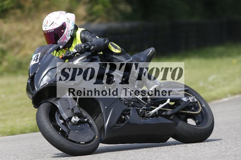 /25 10.06.2025 MaxRacing ADR/Gruppe gruen/124